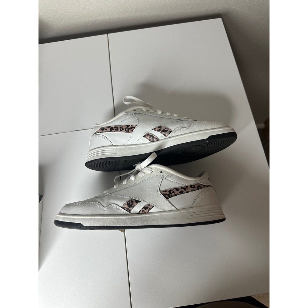Reebok Techque T‎ Sneakers Womens 8.5 White Good Leopard Print